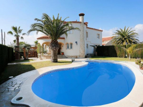 Holiday Home Dirk by Interhome